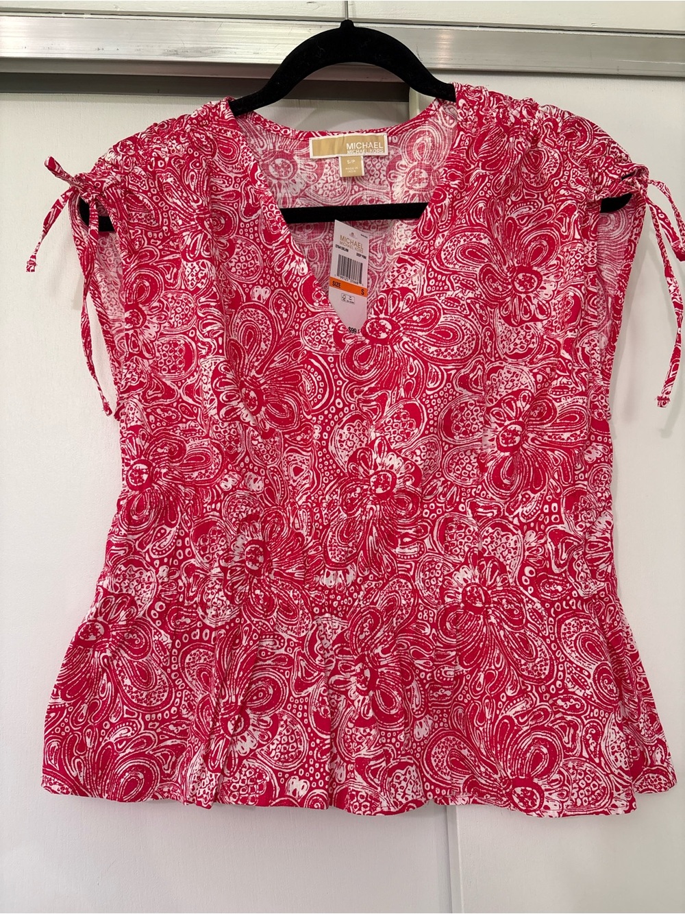 NWT Michael Kors Women’s S Pink Floral Print V-Neck Tie-Sleeve Top 100% cotton